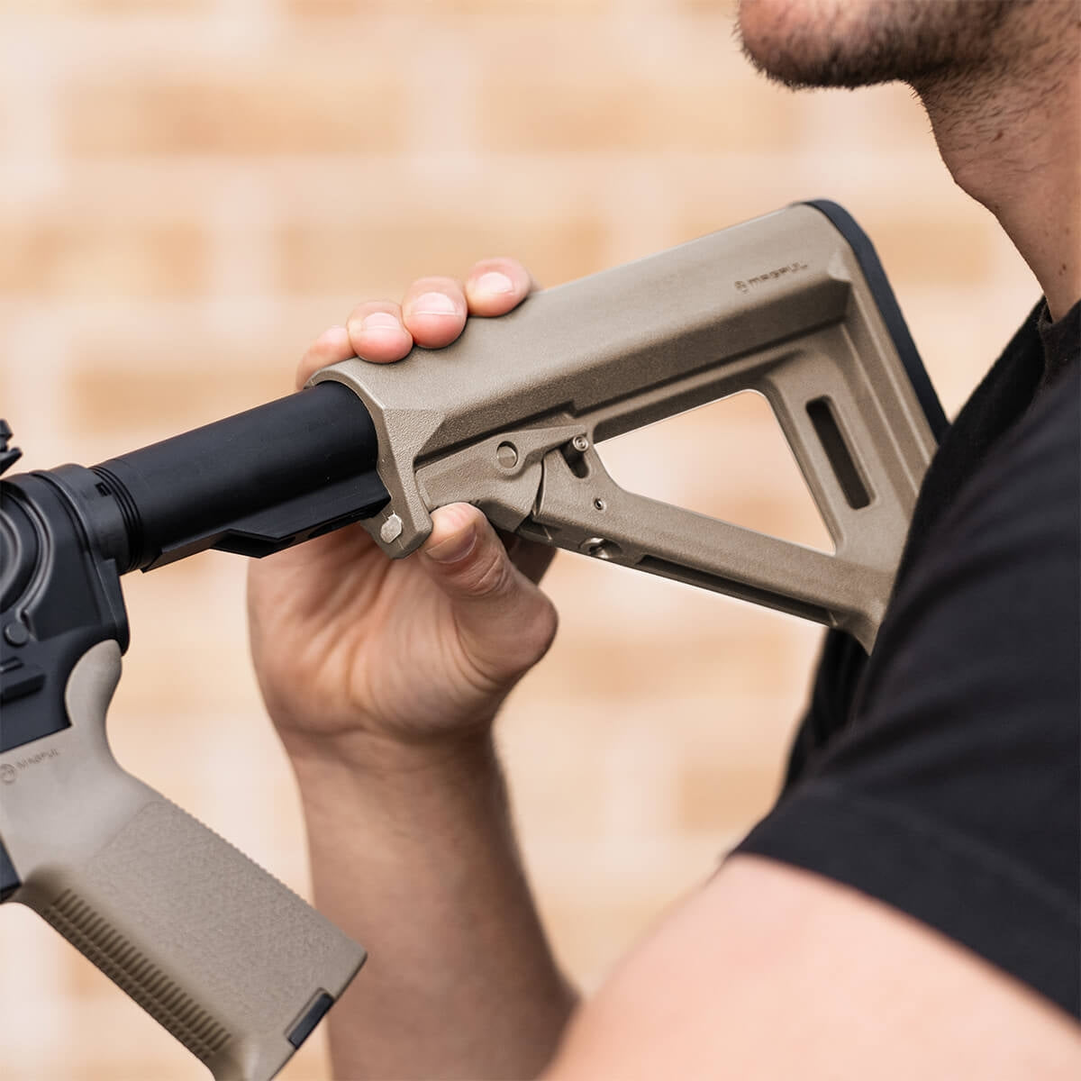 Magpul RL Stock, Milspec, for M4 / M16 | FDE (Tan)